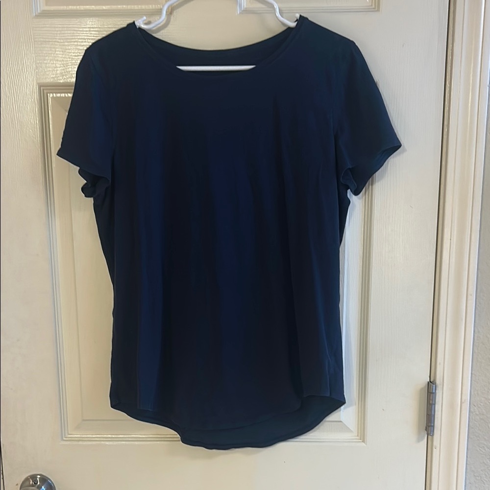 Lulu navy size 10 love tee